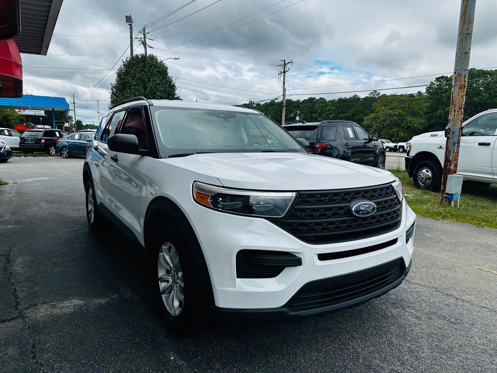 2020 Ford Explorer Image 3