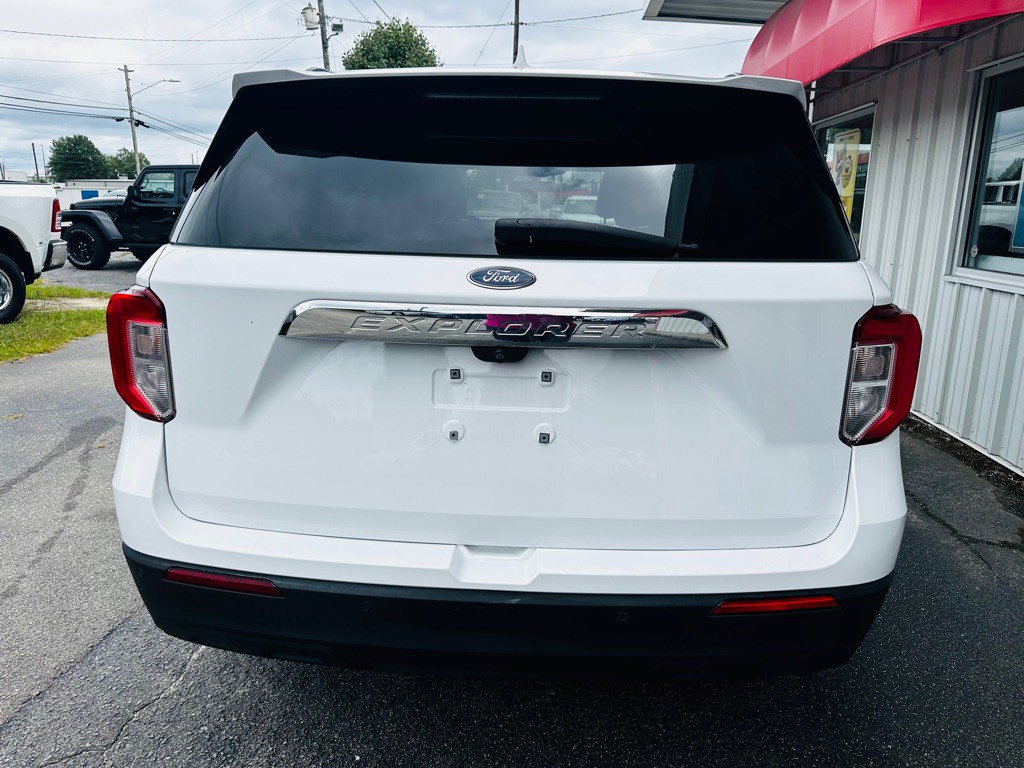 2020 Ford Explorer Image 5