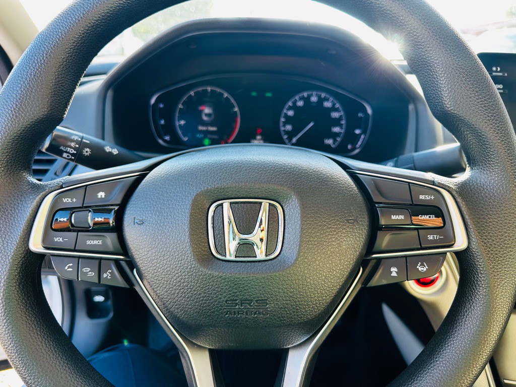 2019 Honda Accord Image 12
