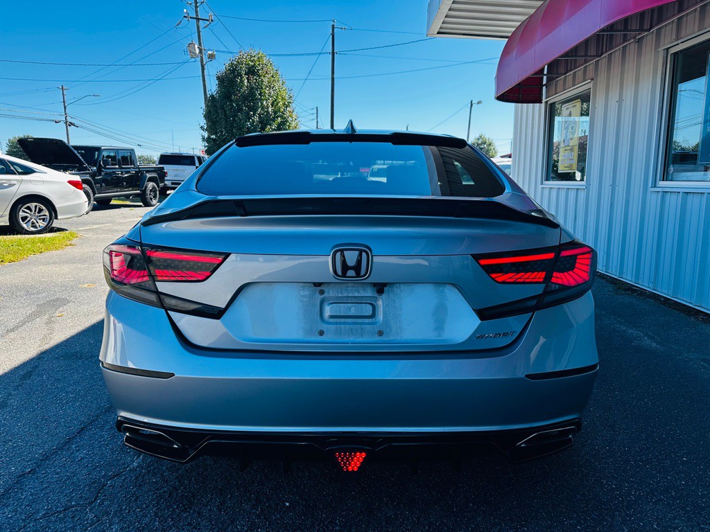 2018 Honda Accord Image 5
