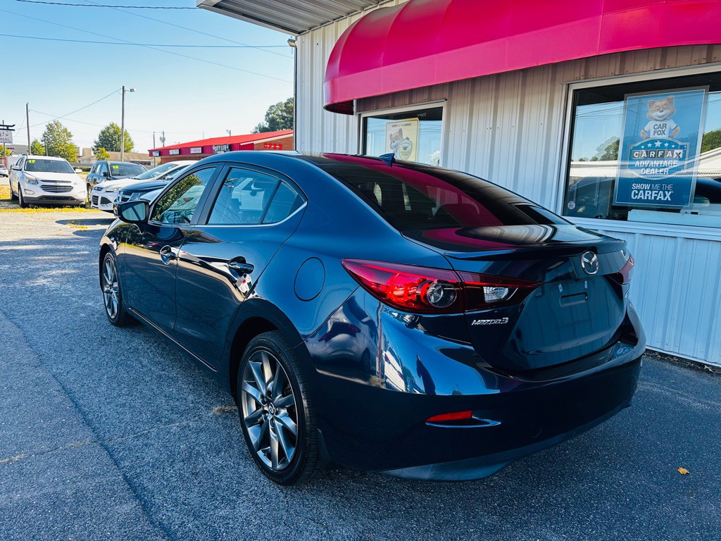 2018 Mazda Mazda3 Image 4