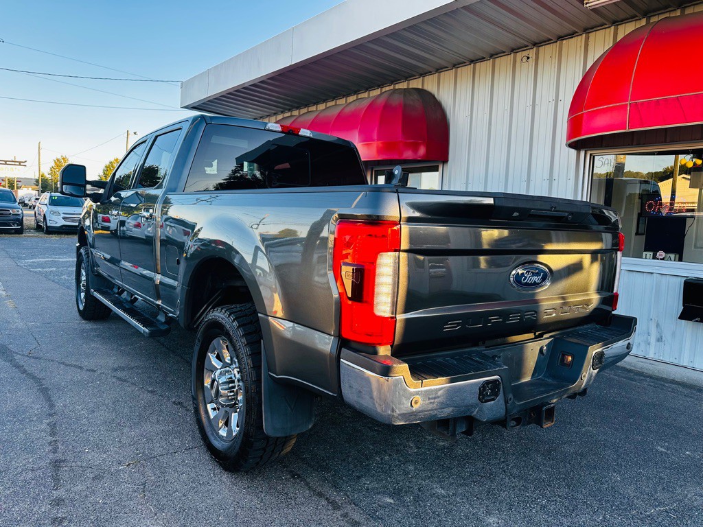 2018 Ford F-250 Image 4