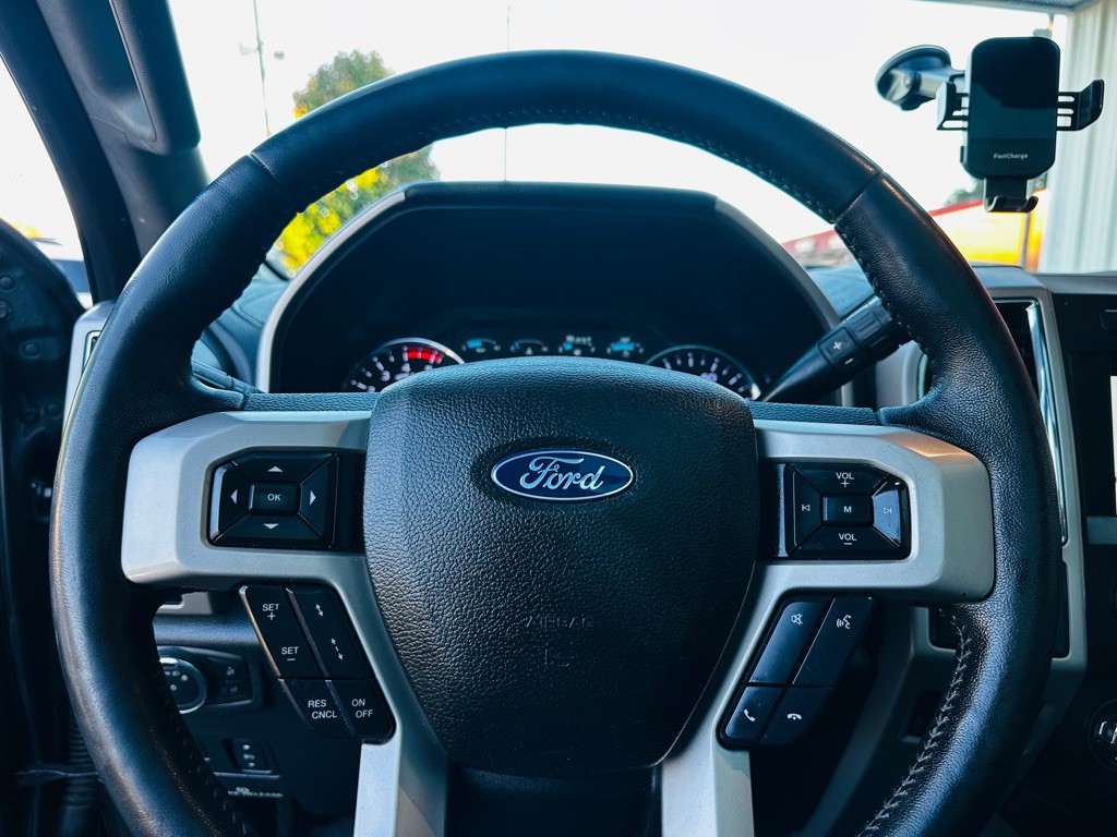 2018 Ford F-250 Image 15