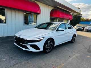 Image for 2025 Hyundai Elantra Limited ID: 6990572