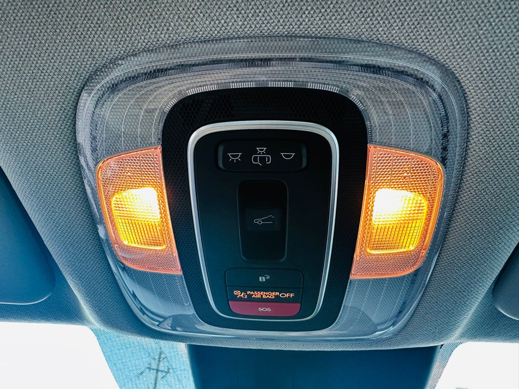 2025 Hyundai Elantra Image 15