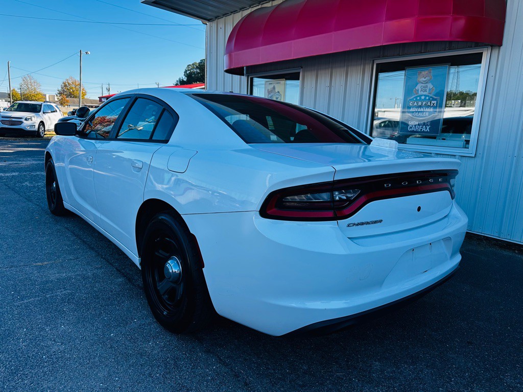 2017 Dodge Charger Image 4