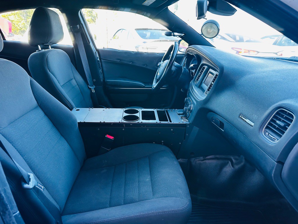 2017 Dodge Charger Image 8