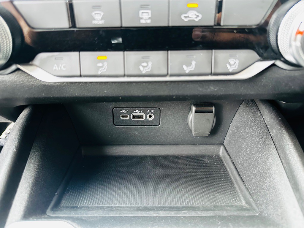 2025 Nissan Altima Image 12