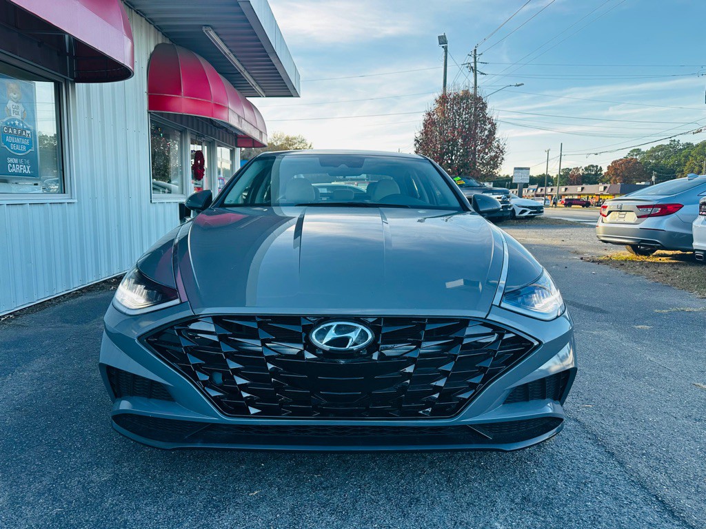 2021 Hyundai Sonata Image 2