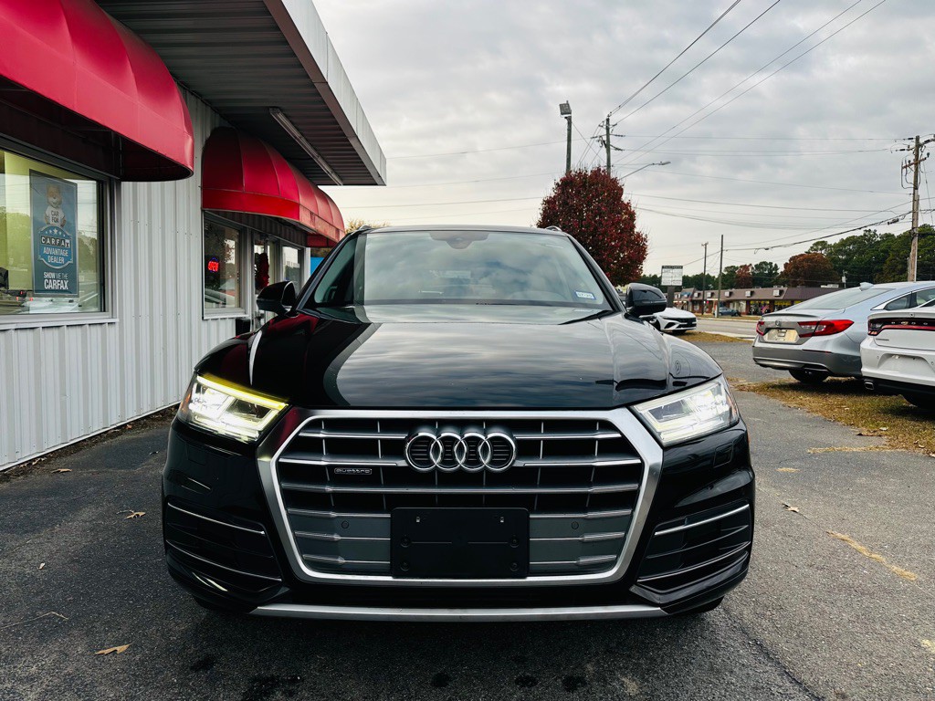 2019 Audi Q5 Image 2