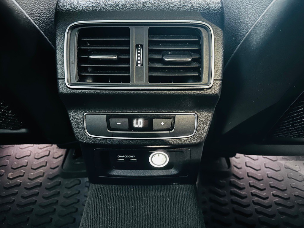 2019 Audi Q5 Image 9