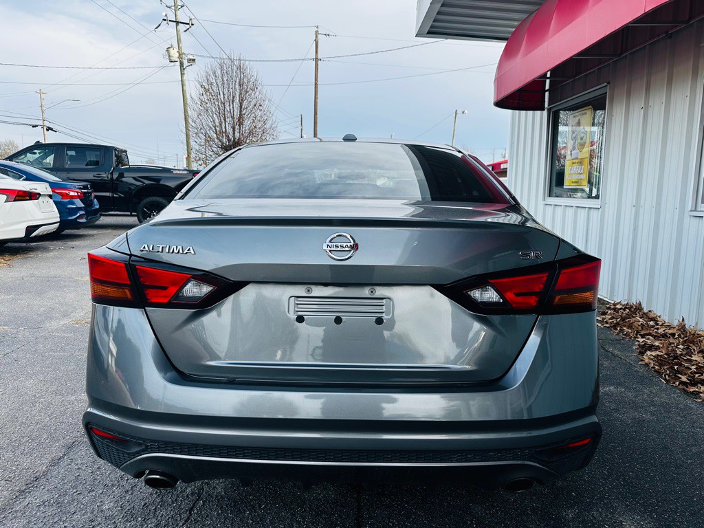 2019 Nissan Altima Image 5