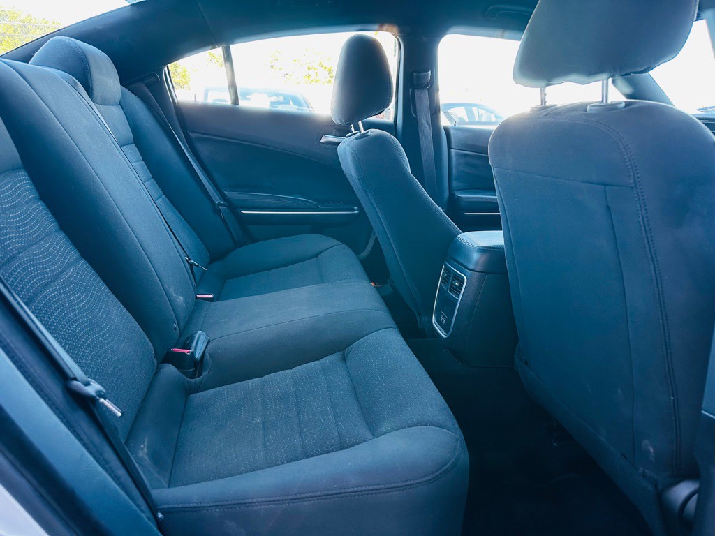 2022 Dodge Charger Image 7