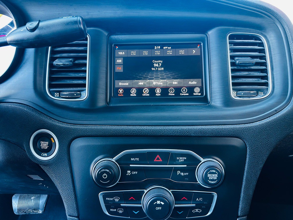 2022 Dodge Charger Image 11