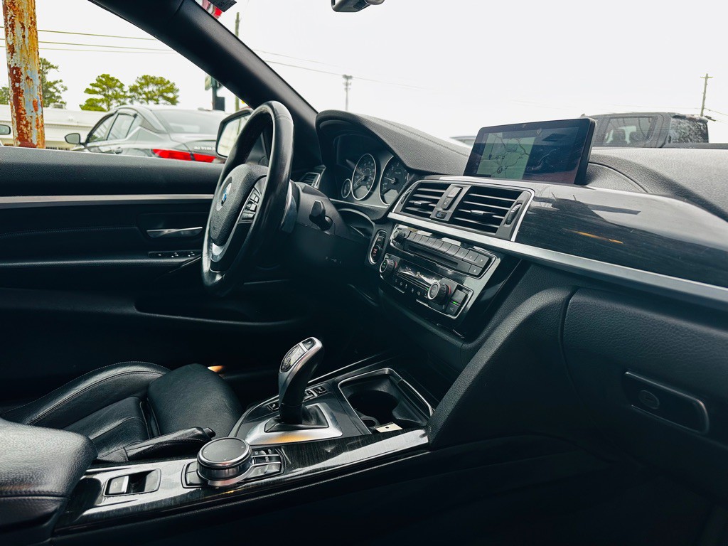 2018 BMW 4 Series Image 9