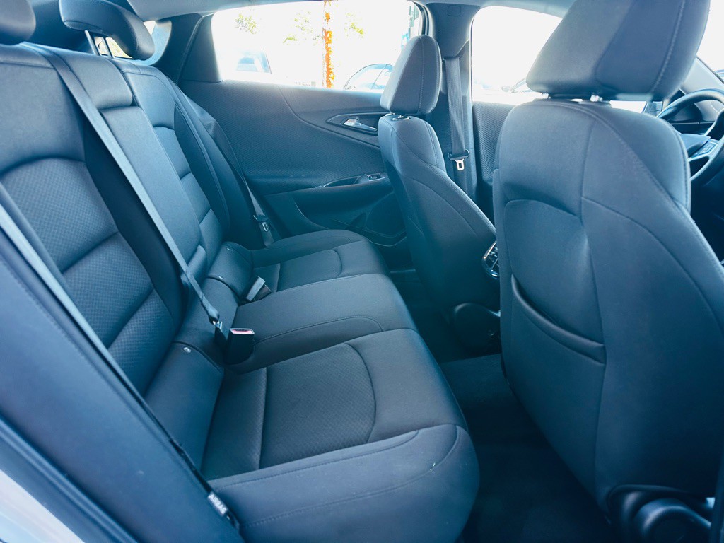 2023 Chevrolet Malibu Image 7