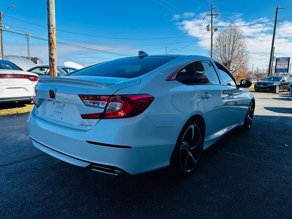 2019 Honda Accord Image 6