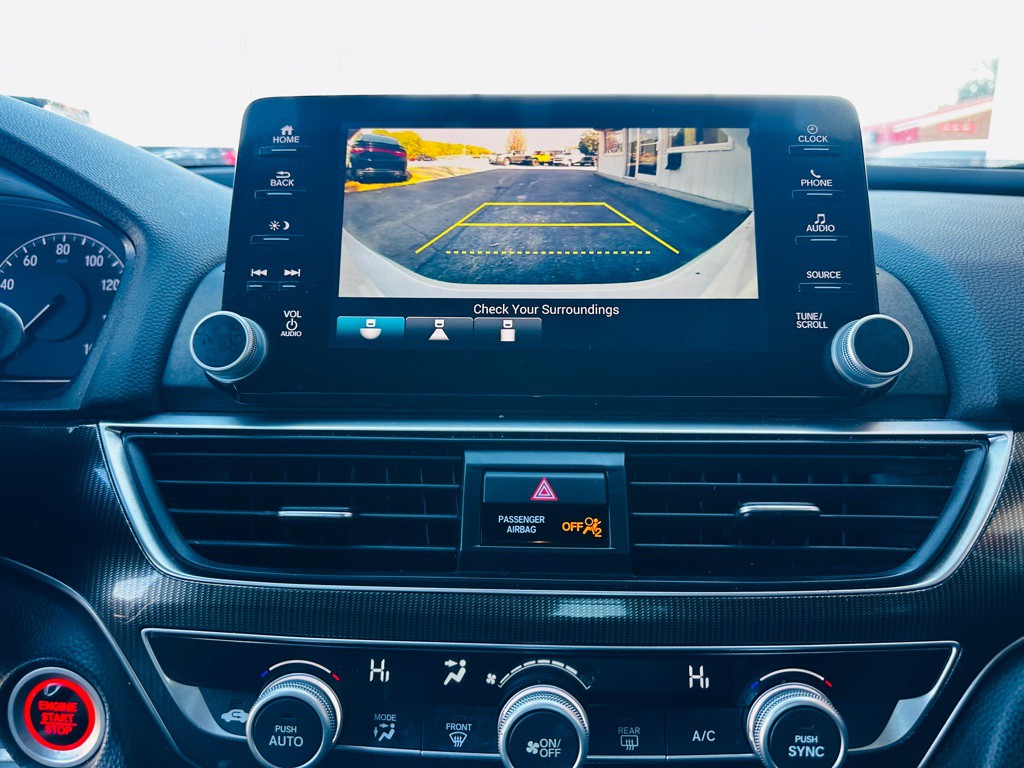 2019 Honda Accord Image 12