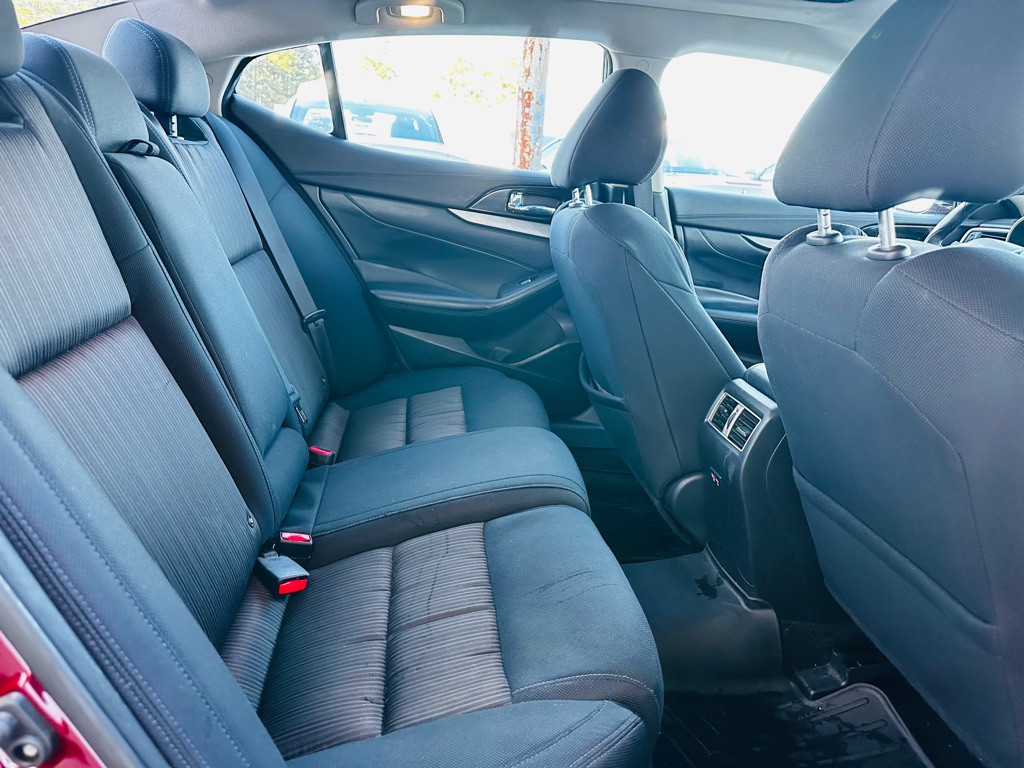 2018 Nissan Maxima Image 7