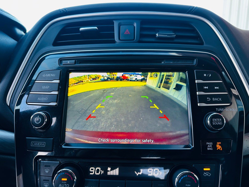 2018 Nissan Maxima Image 12