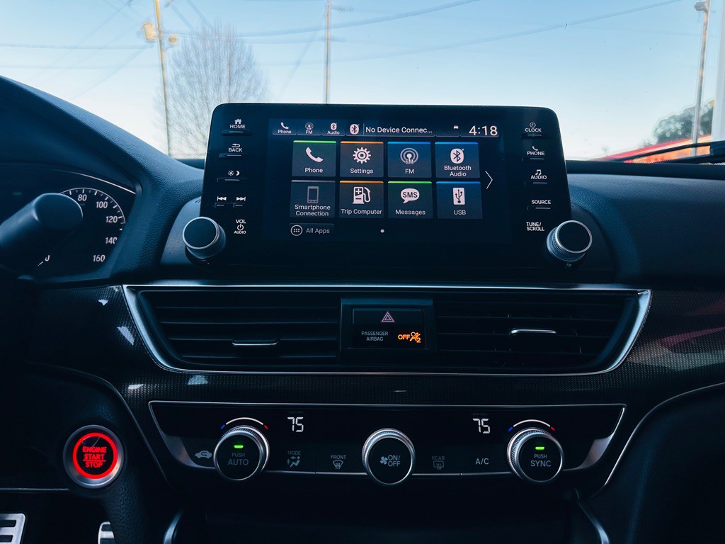 2018 Honda Accord Image 11