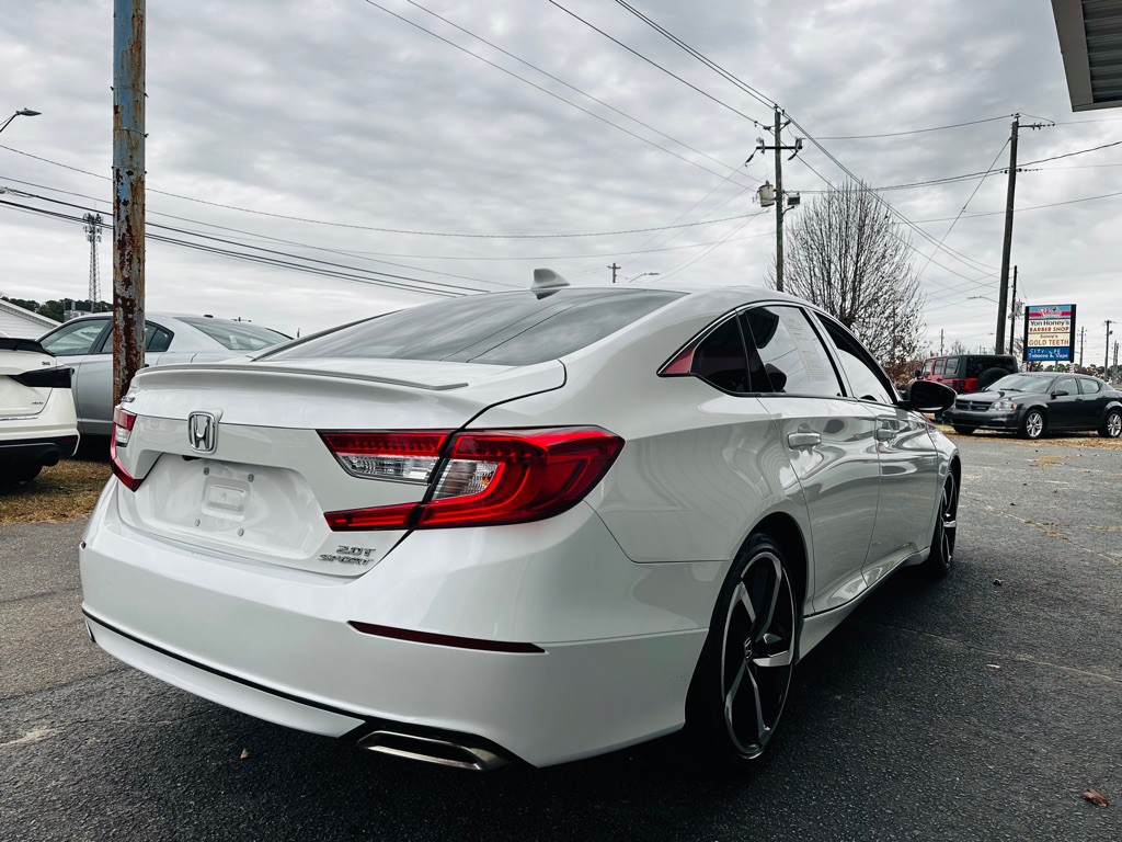 2020 Honda Accord Image 6