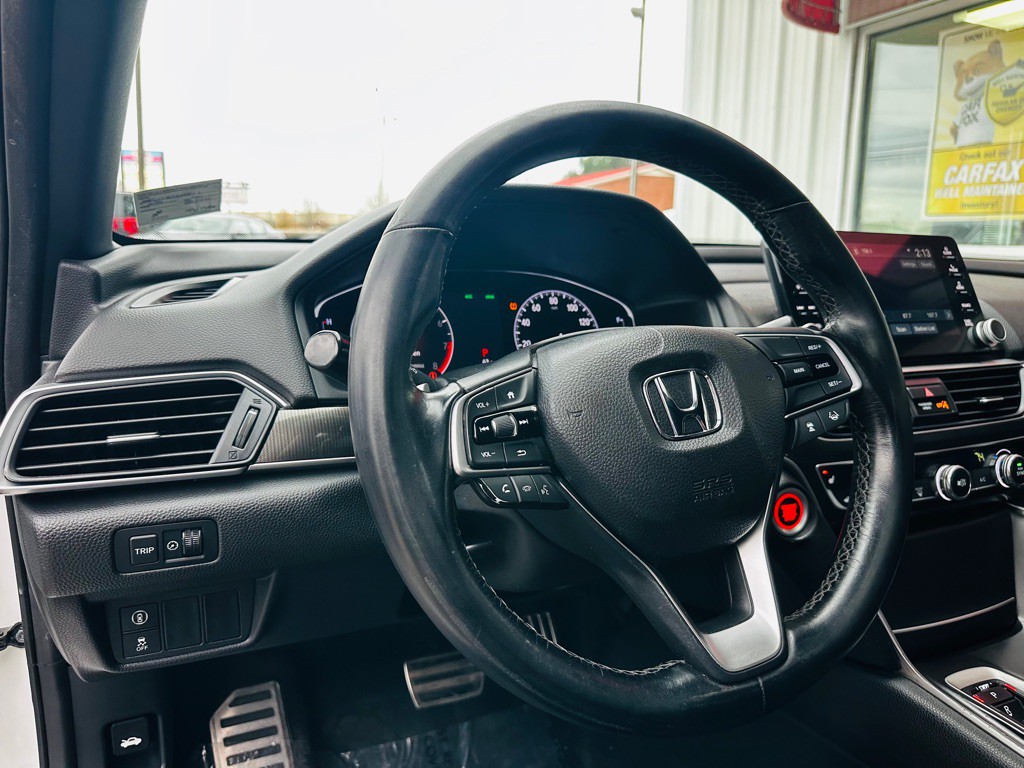 2020 Honda Accord Image 11