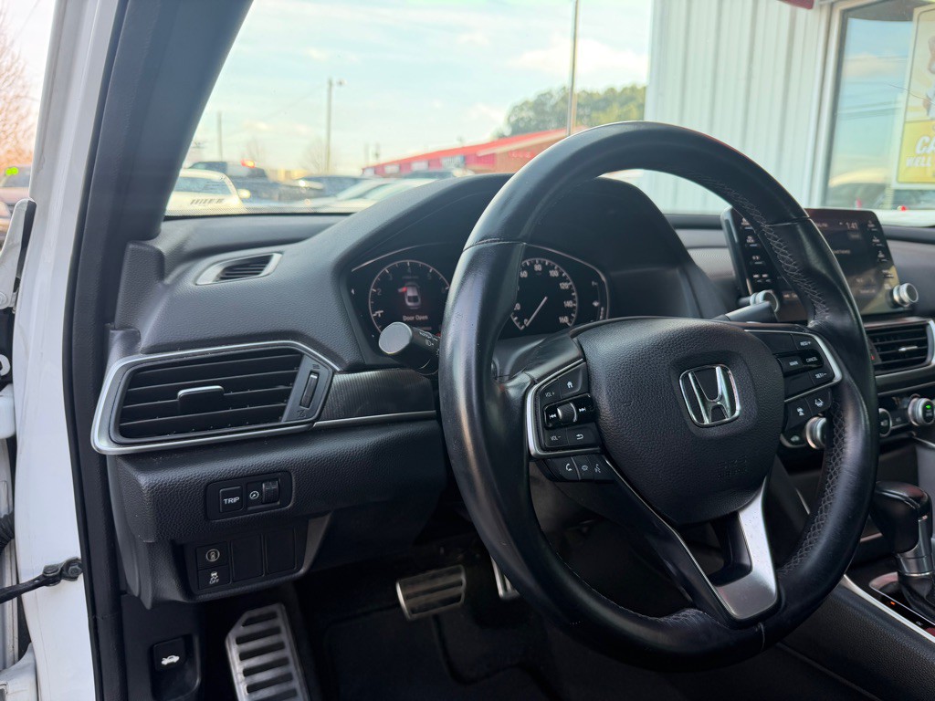 2018 Honda Accord Image 10