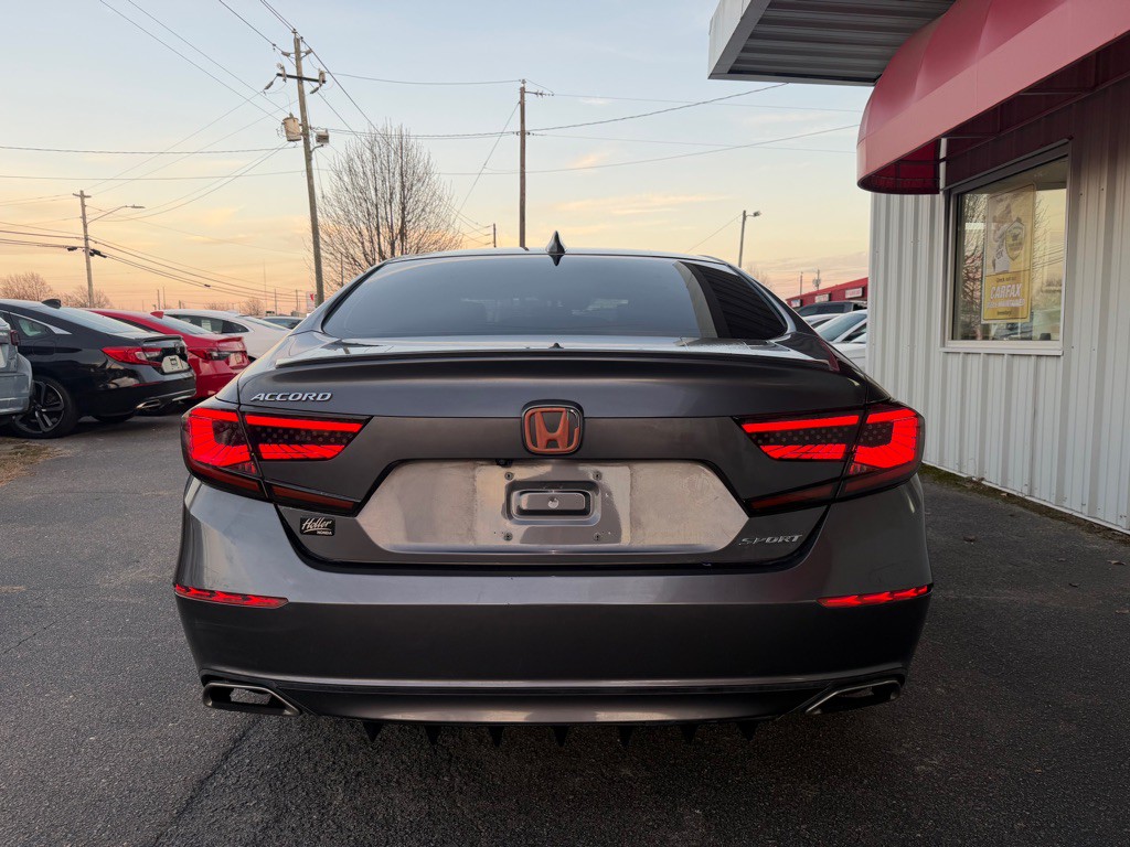 2020 Honda Accord Image 5