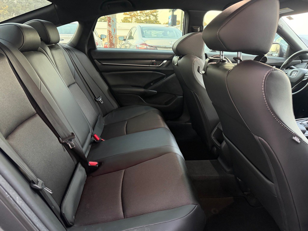 2020 Honda Accord Image 7