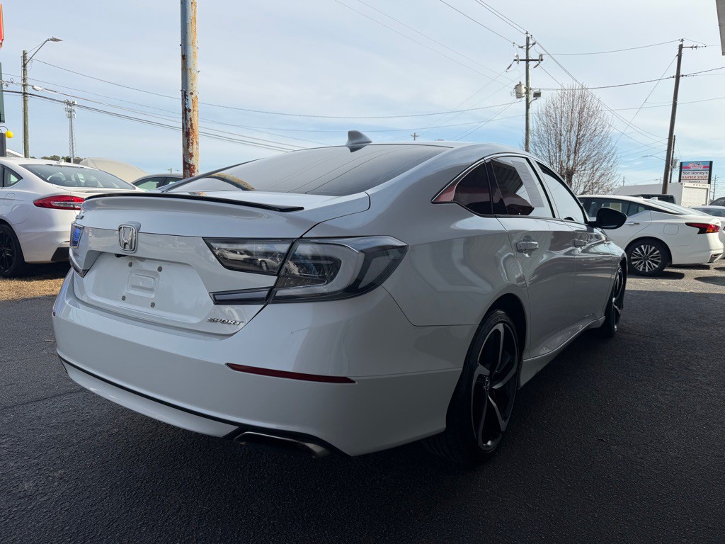 2020 Honda Accord Image 6