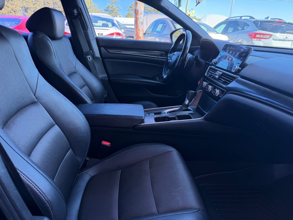 2020 Honda Accord Image 8