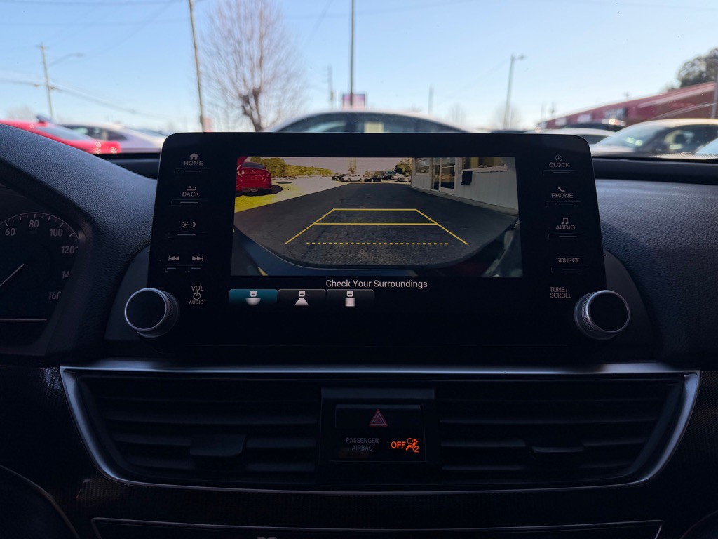 2020 Honda Accord Image 12