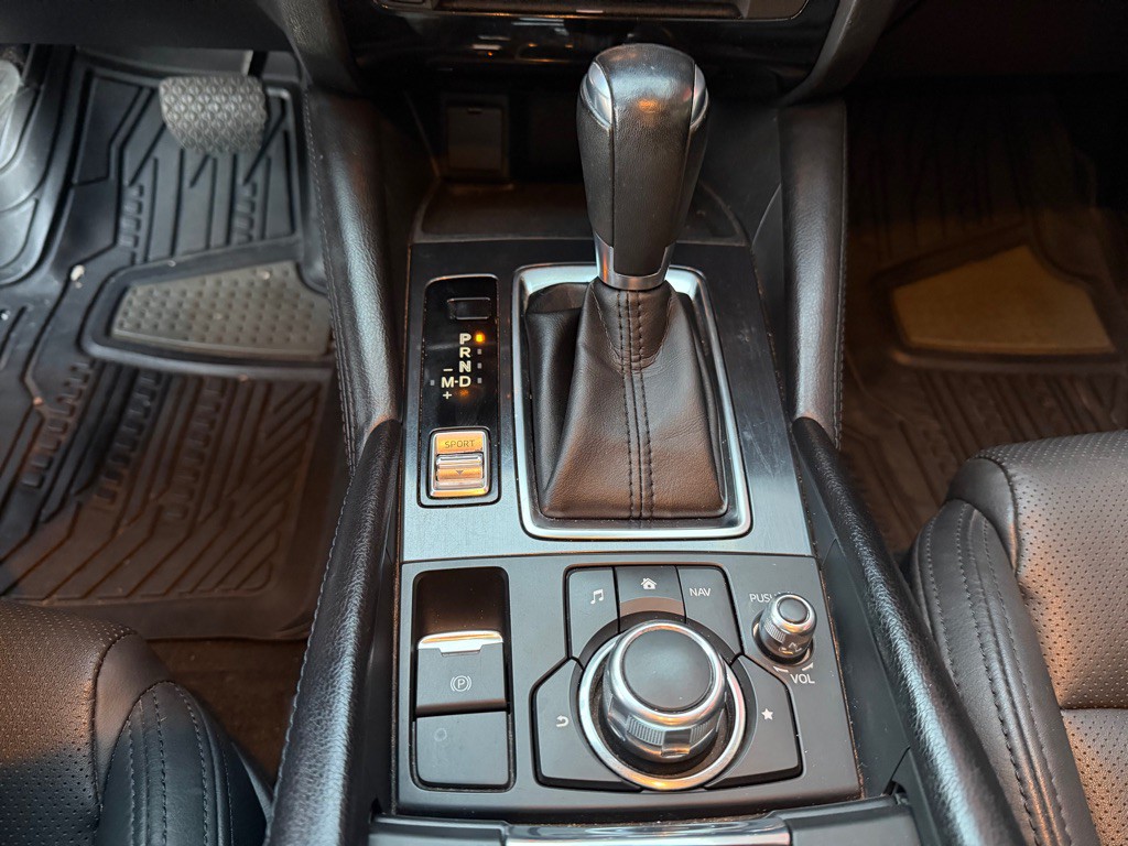 2017 Mazda Mazda6 Image 12