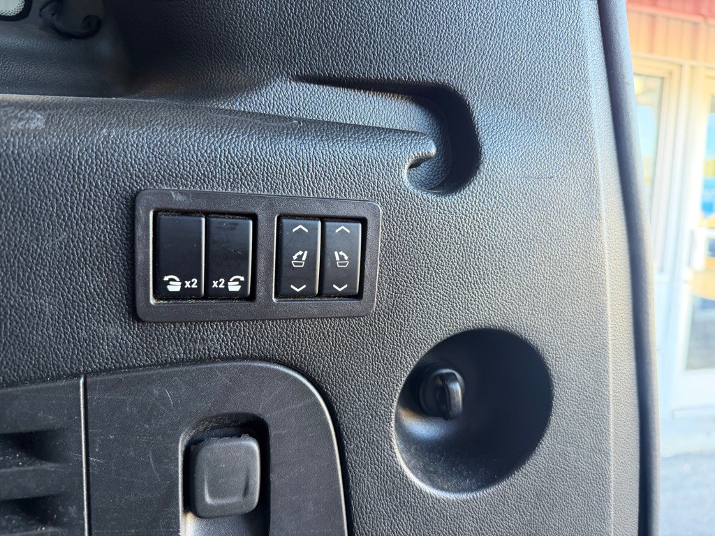 2019 Cadillac Escalade Image 9