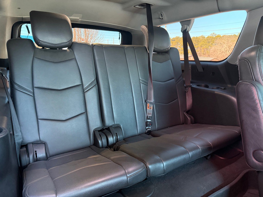 2019 Cadillac Escalade Image 11