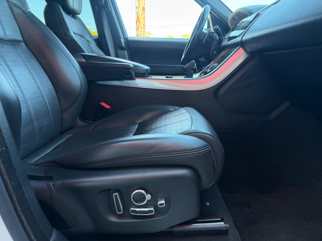 2019 Land Rover Range Rover Sport Image 12