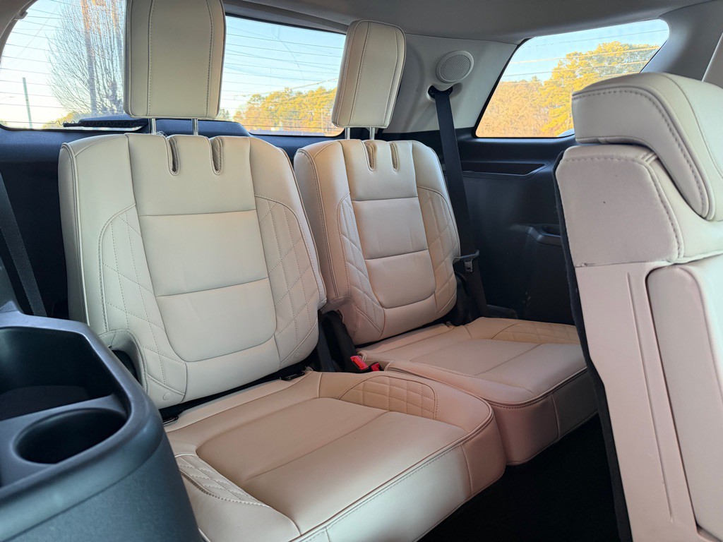 2018 Ford Explorer Image 10