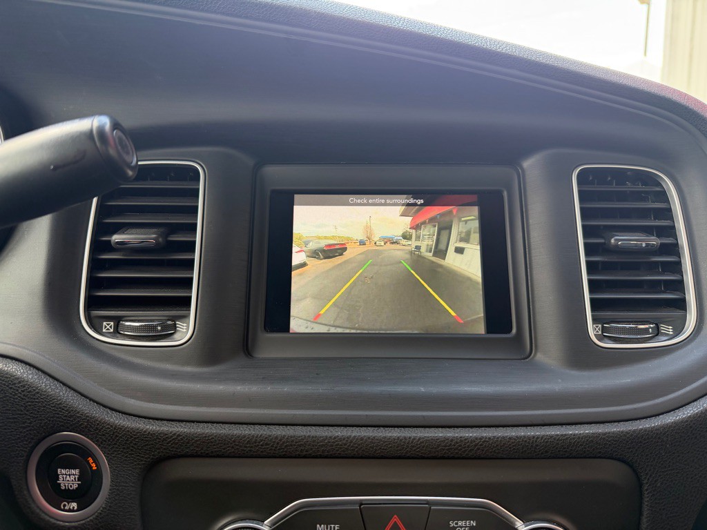 2021 Dodge Charger Image 12