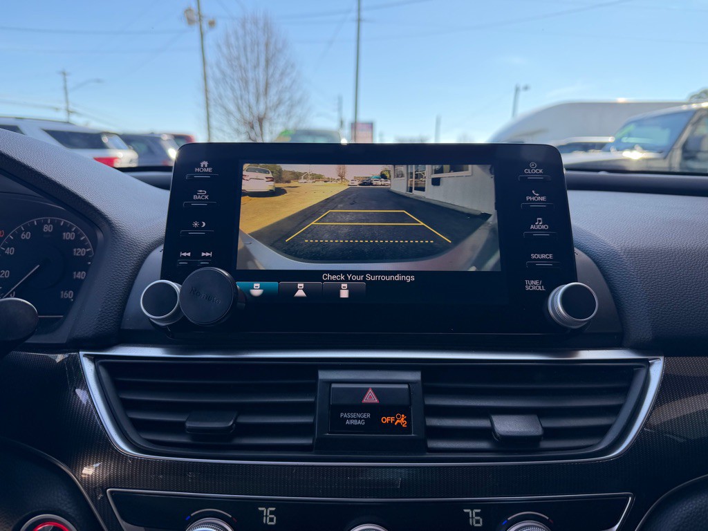 2018 Honda Accord Image 14