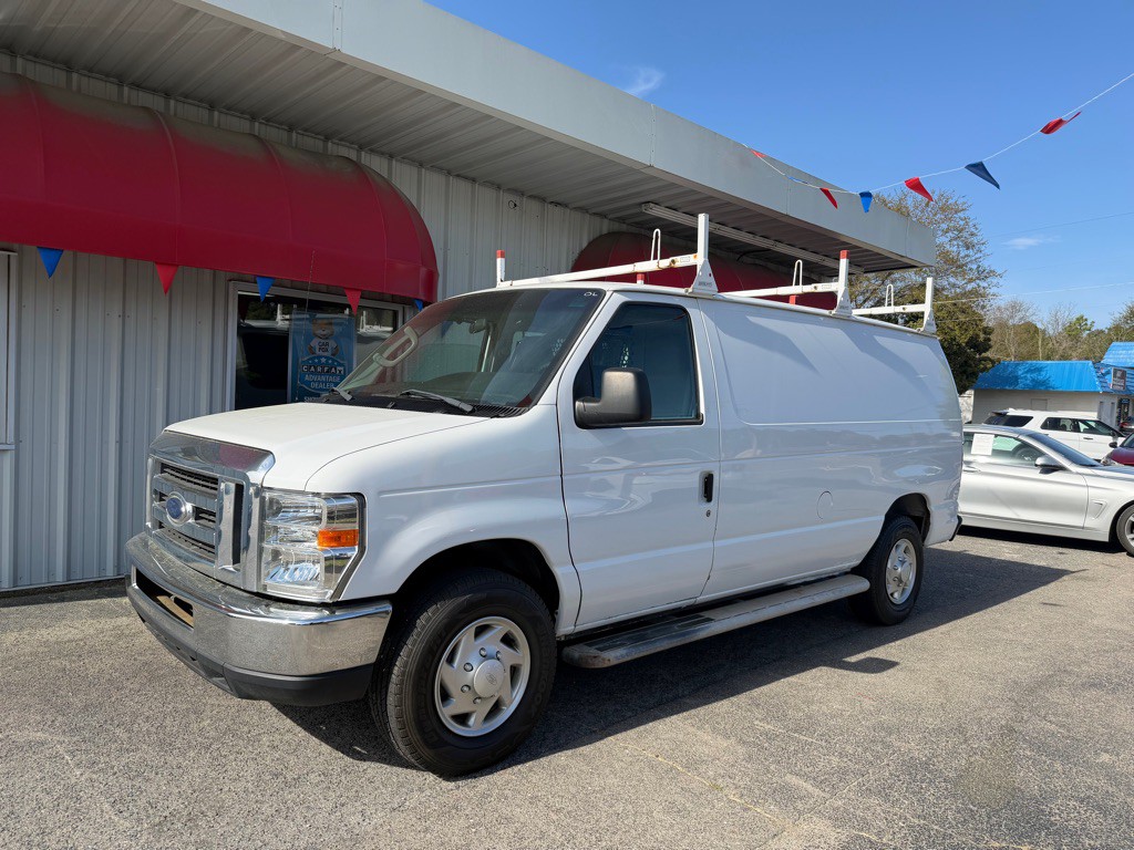 2014 Ford Econoline Image 1