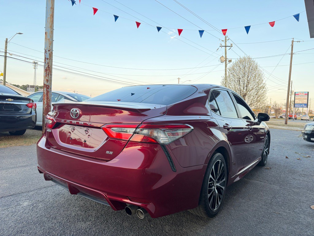 2018 Toyota Camry Image 7