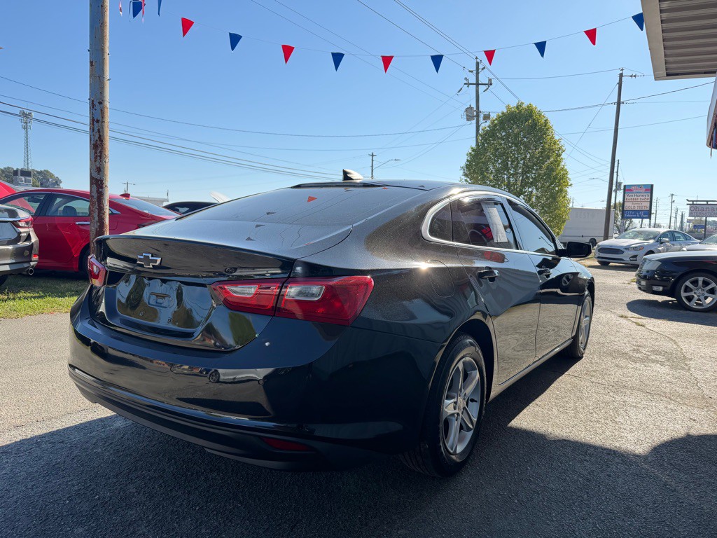 2021 Chevrolet Malibu Image 7