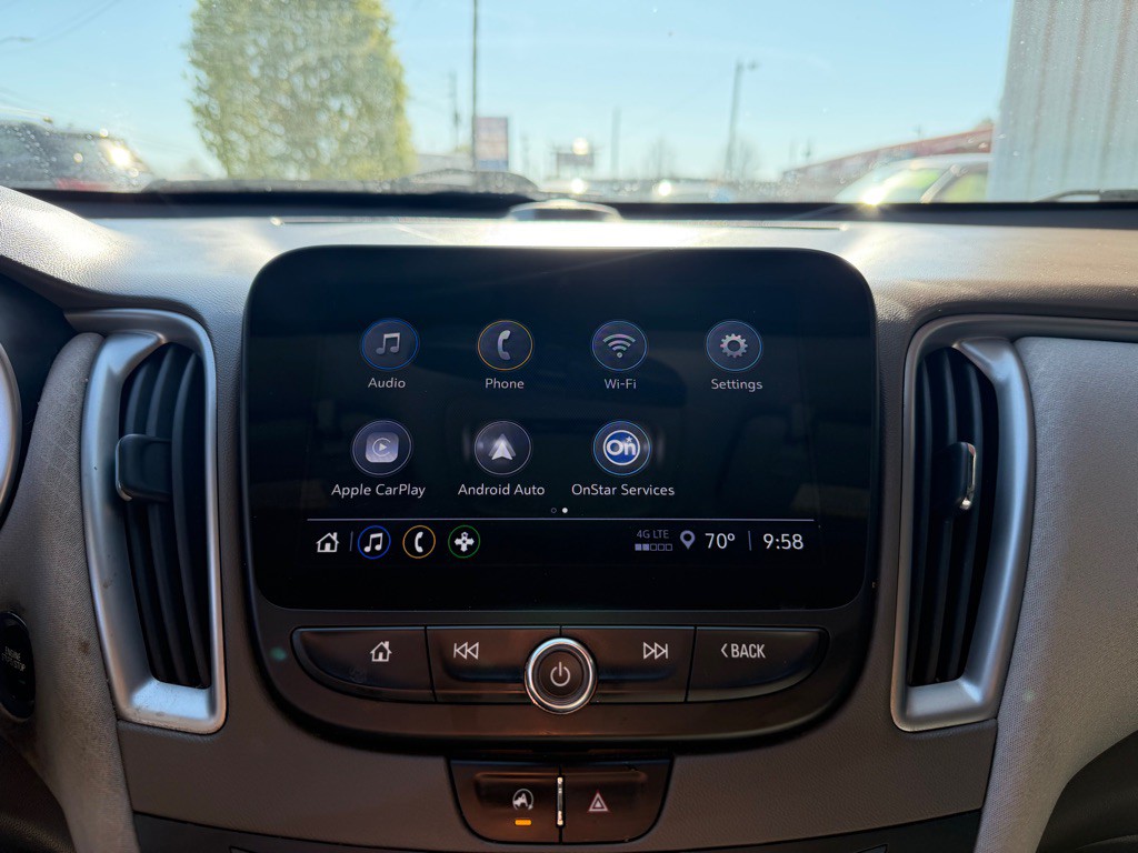 2021 Chevrolet Malibu Image 12