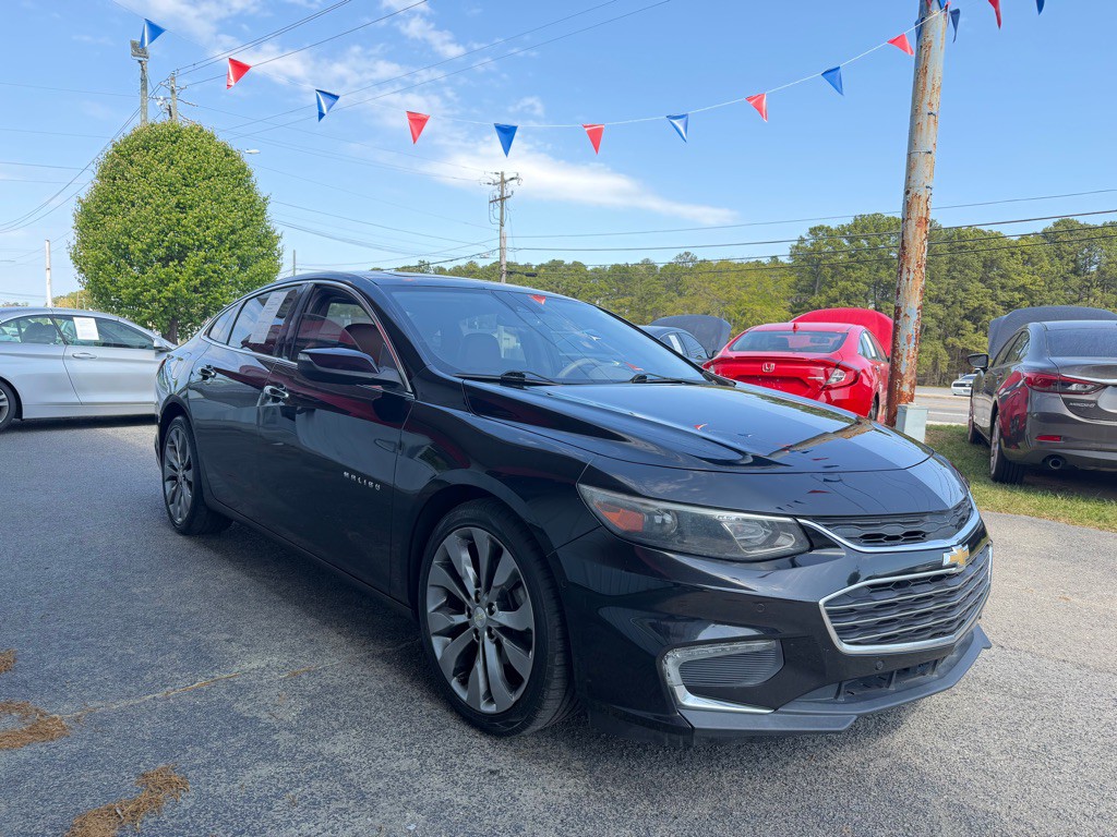 2016 Chevrolet Malibu Image 3