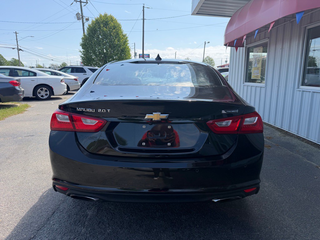 2016 Chevrolet Malibu Image 6