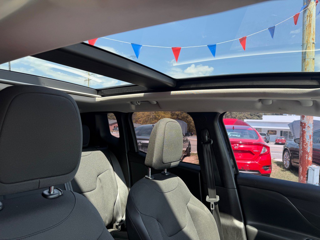 2018 Jeep Renegade Image 11