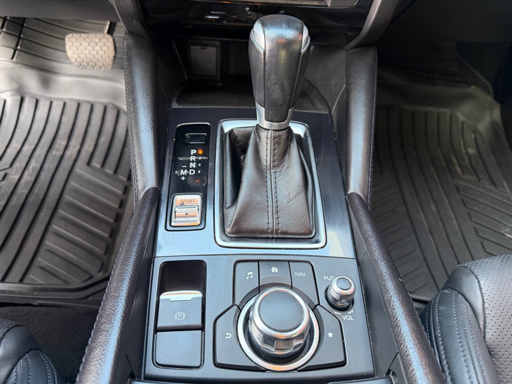 2017 Mazda Mazda6 Image 13