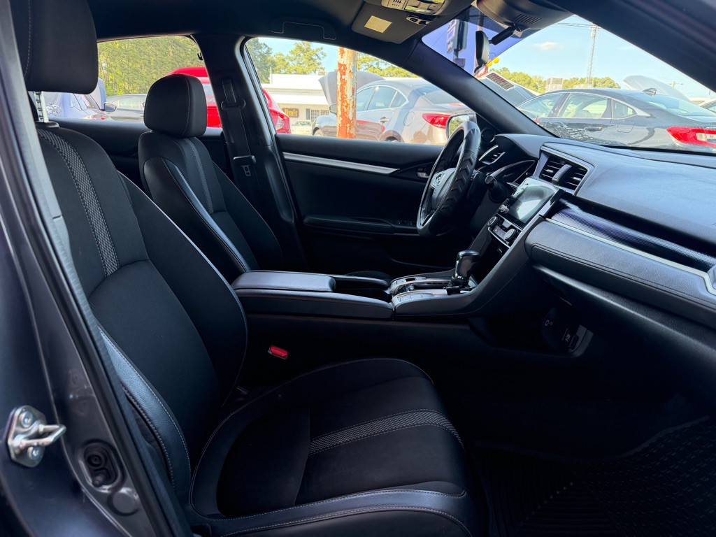 2019 Honda Civic Image 10