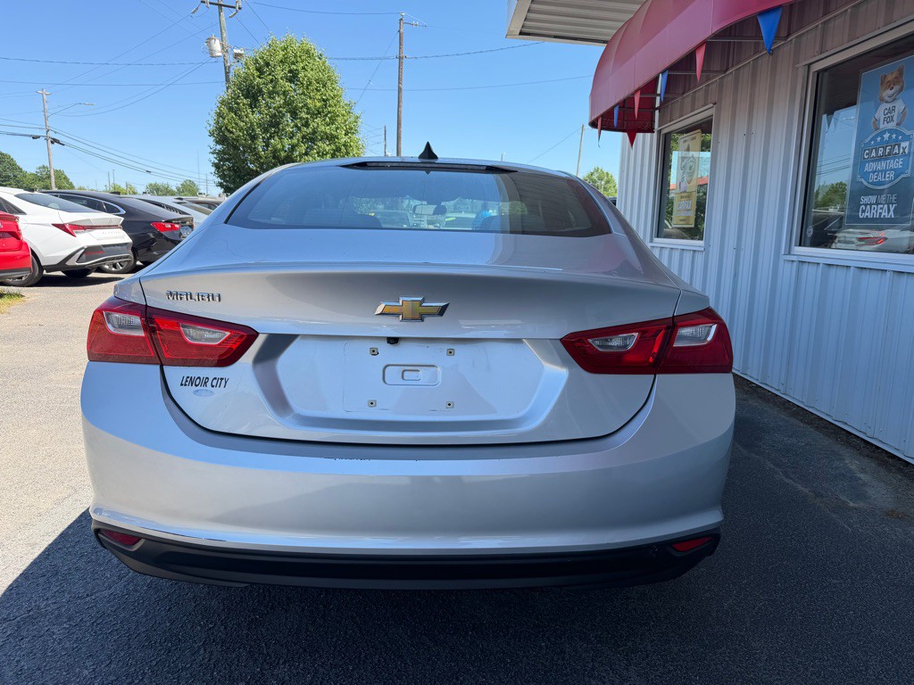 2020 Chevrolet Malibu Image 6
